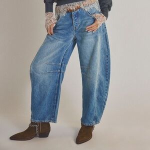 Free people good luck mid rise barrel jeans in ultralight beam